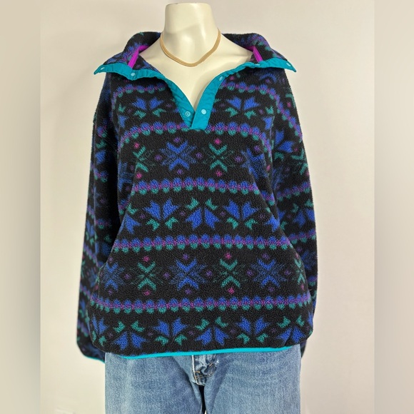 L.L. Bean Sweaters - Vintage L.L. Bean Crew Neck Sweater
